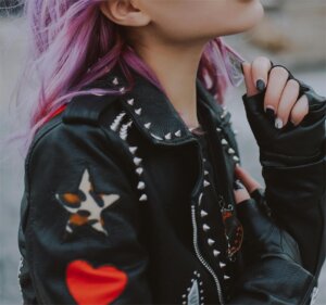 Hexingsheng Jewelry | Bold and Rebellious Punk Style Jewelry for a Unique Statement