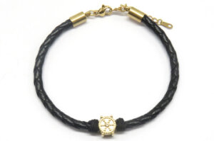 Choosing the Right Clasp for Woven Bracelets
