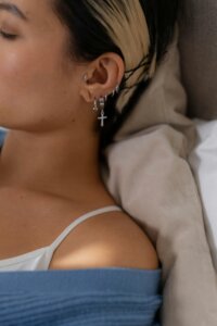 Hexingsheng Jewelry | Ultimate Ear Piercing Guide: Types, Trends, and Aftercare Tips